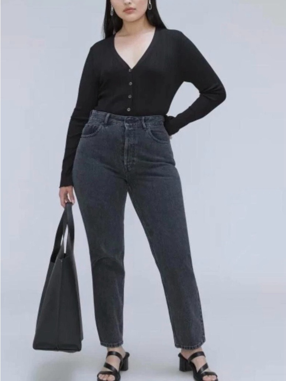 Everlane '90s Cheeky Straight Jeans in Washed Black Size 33R-16